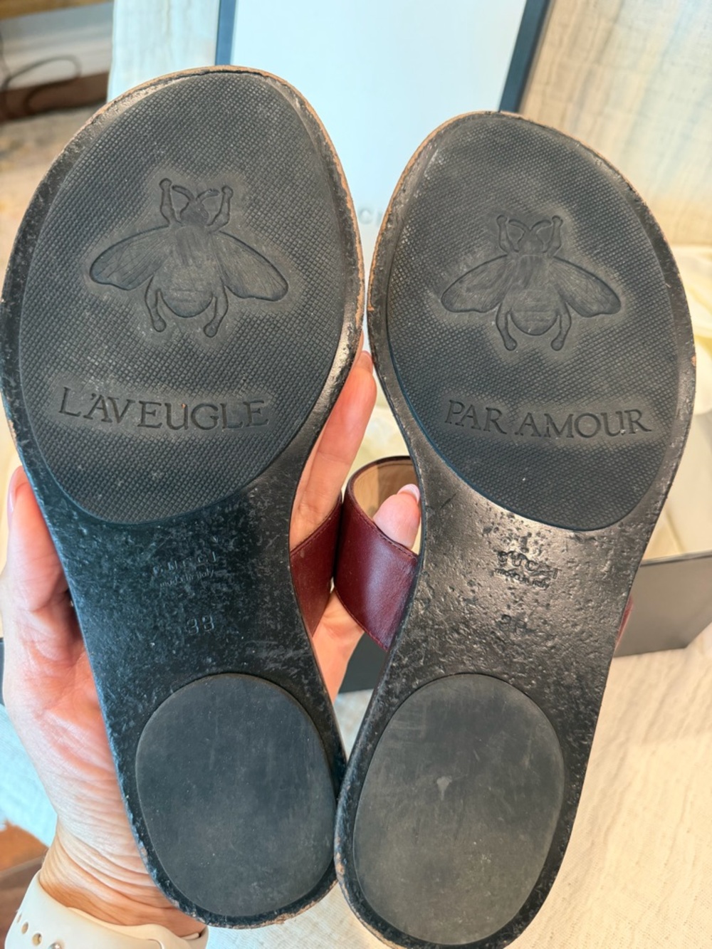 Gucci Marmont Burgundy Sandals - Picture 5 of 12